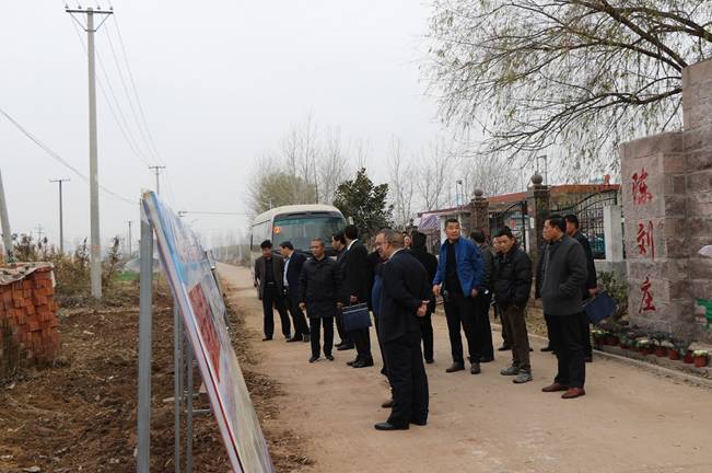 http://tcx.linyi.gov.cn/__local/F/65/27/227954EC679CC8446850D893086_A8D16ECF_4A5F9.jpg